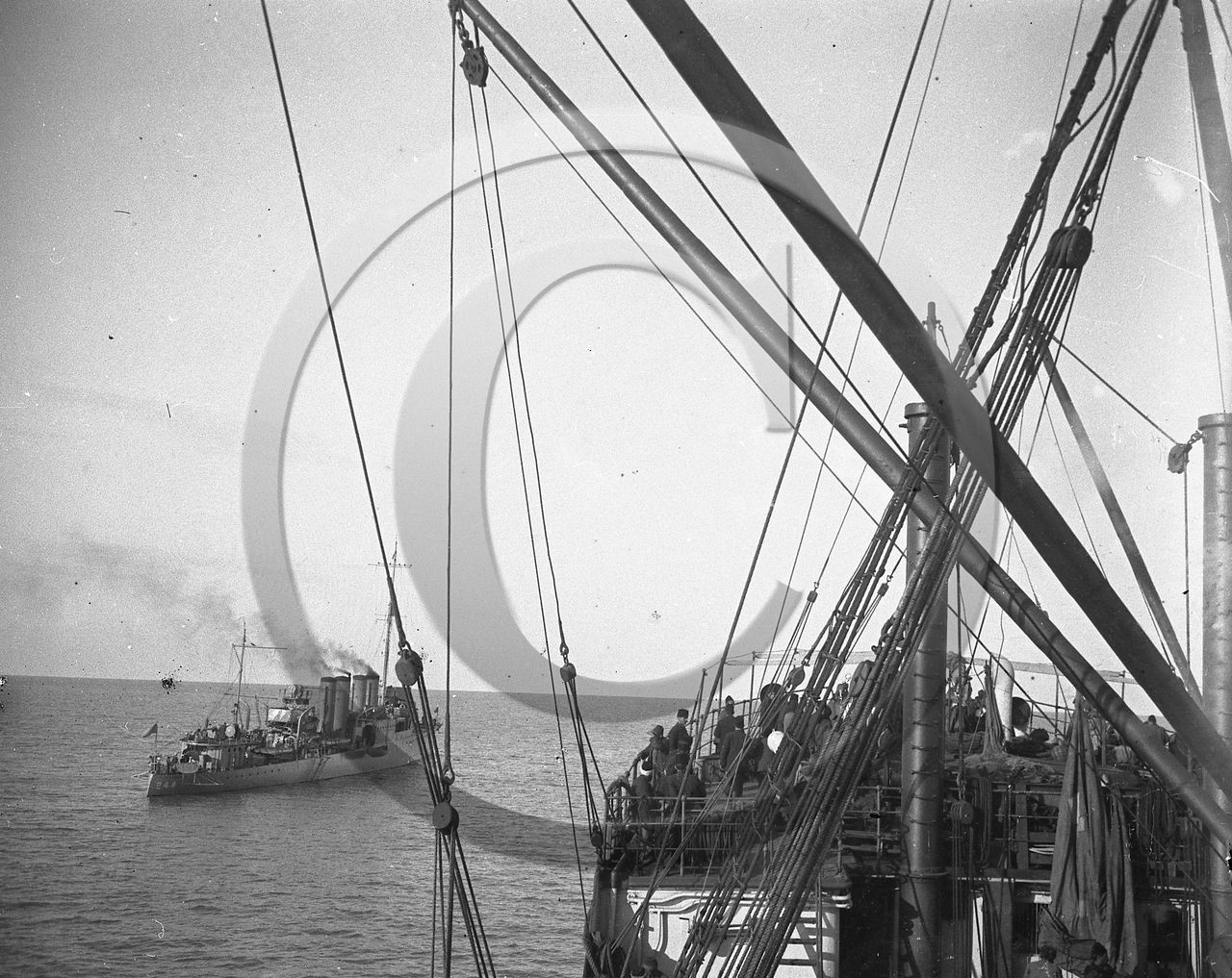 BA 539 navire de guerre .jpg