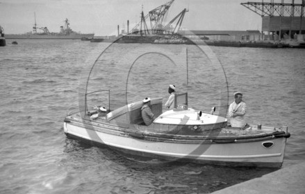 BA 1432 navire de guerre  bateau servitude Aigle.jpg