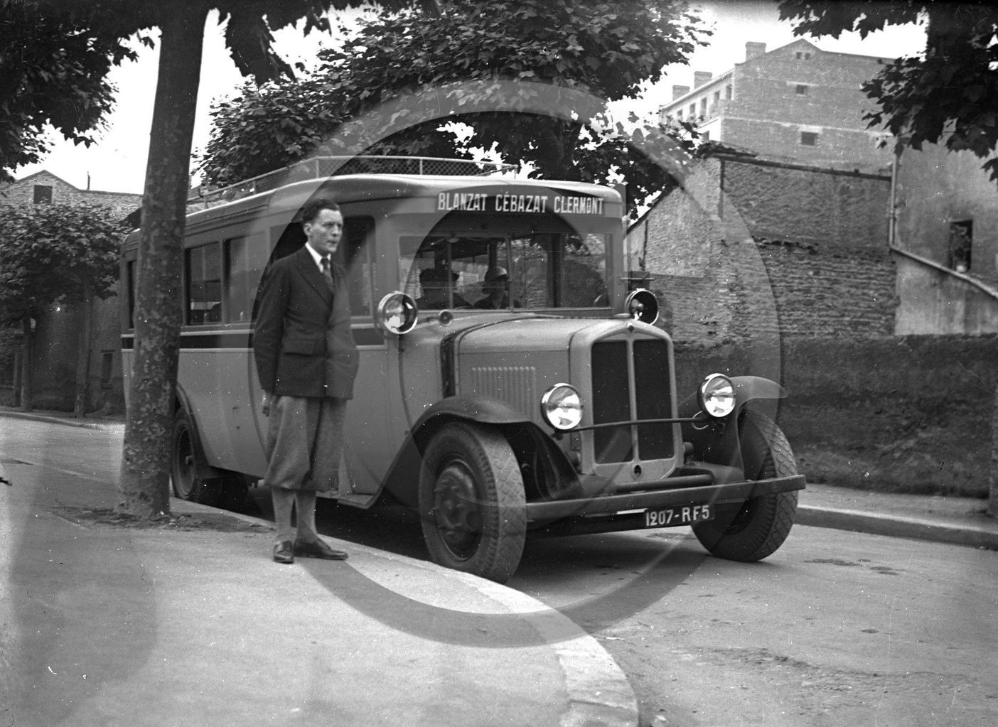 AUU 2   autocar Blanzat Cébazat Clermont .jpg